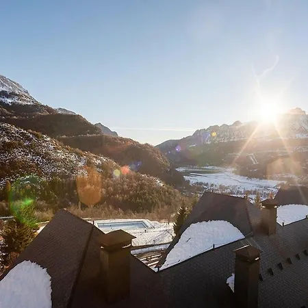 Сasa de vacaciones ARGUALAS - Duplex, piscina y preciosas vistas Panticosa