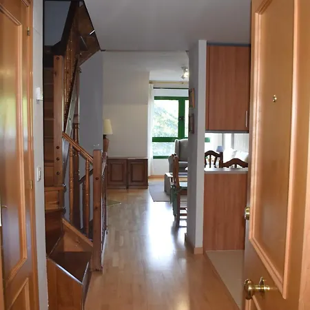 Argualas - Triplex Con Piscina - By Cardi פנטיקוסה