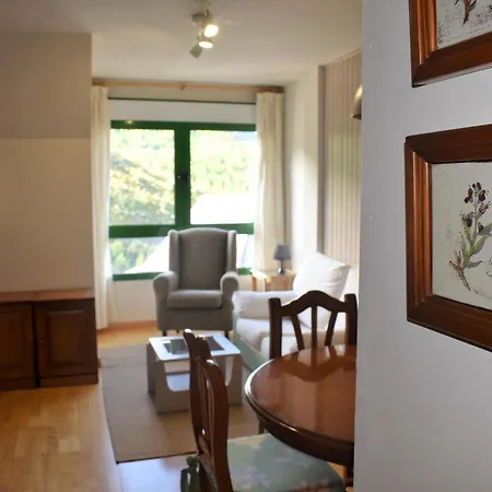 Argualas - Triplex Con Piscina - By Cardi בית נופש פנטיקוסה