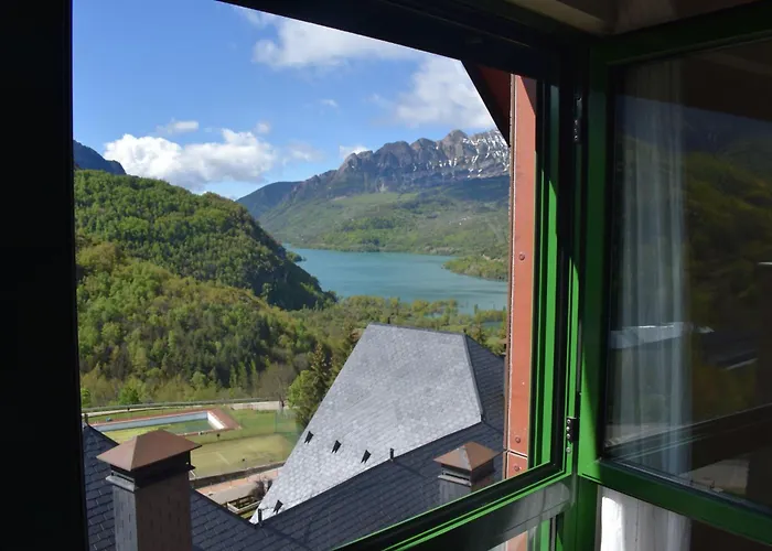 Argualas - Triplex Con Piscina - By Cardi