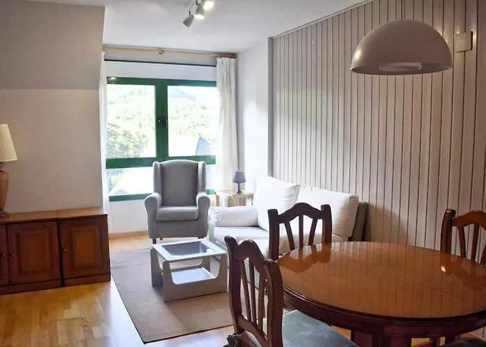 Semesterbostad Argualas - Triplex Con Piscina - By Cardi