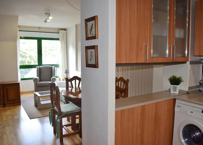 Argualas - Triplex Con Piscina - By Cardi